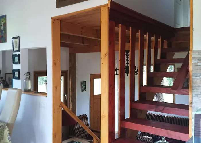 Zegzug Apartment